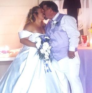 Meet your Posher, Larry